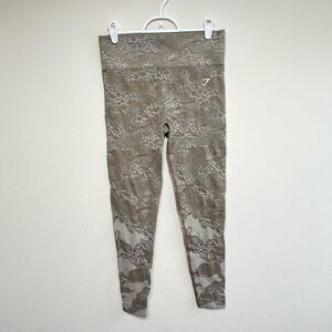 Gymshark Camo Adapt Seamless Leggings Large Athletic Women